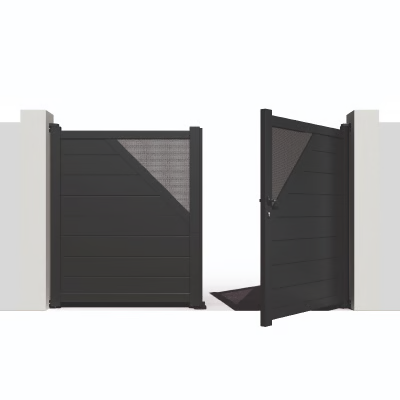 Porte droite s’ouvre vers l’extérieur